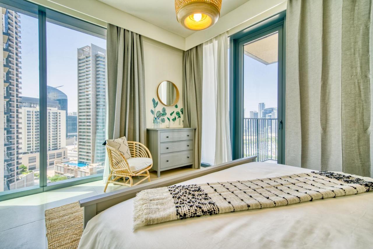 Incredible Views From This Classy Apt With Terrace Ντουμπάι Εξωτερικό φωτογραφία